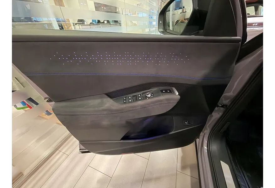 Volkswagen Teramont PRO 2.0 TSI 7DSG 4Motion (272 л.с.) Summit Edition Серый в АВИЛОН. Слайд №19