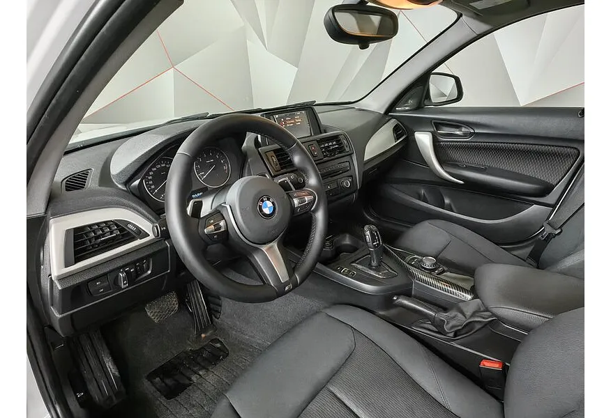 BMW 1 серия 116i AT (136 л.с.) Белый в АВИЛОН. Слайд №12
