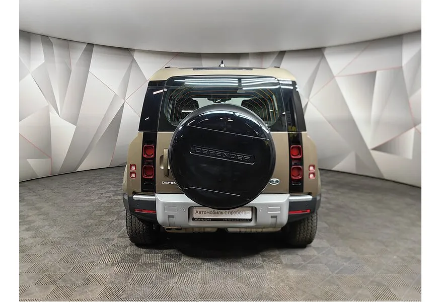 Land Rover Defender 2.0 TD AT (200 л.с.) SE Коричневый в АВИЛОН. Слайд №8