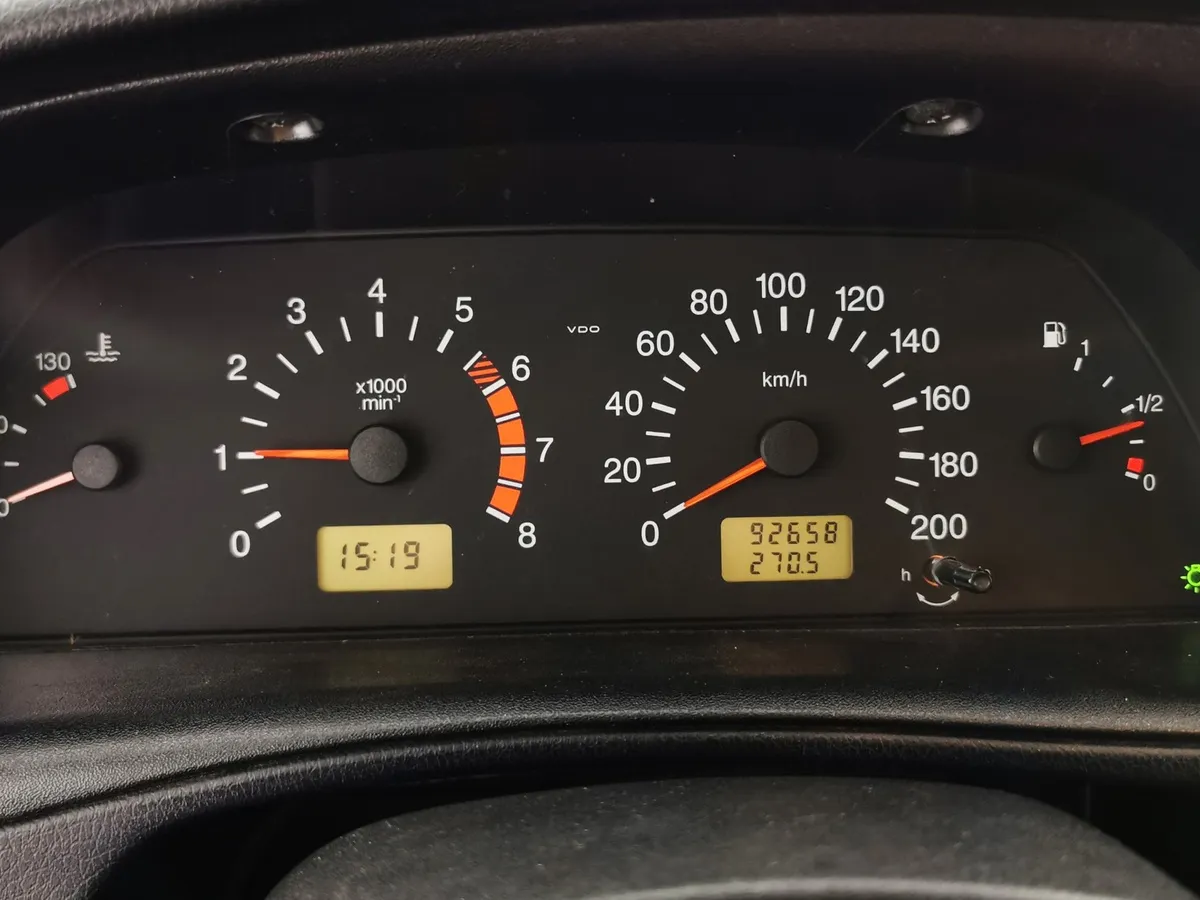 Chevrolet Niva 1.7 MT (80 л.с.) Зеленый в АВИЛОН. Слайд №17