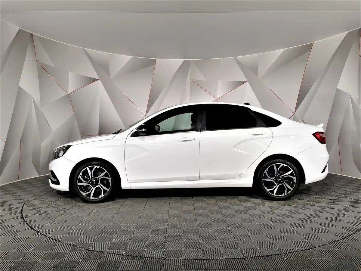 ВАЗ (Lada) Vesta 1.8 MT (145 л.с.) Белый в АВИЛОН. Слайд №5
