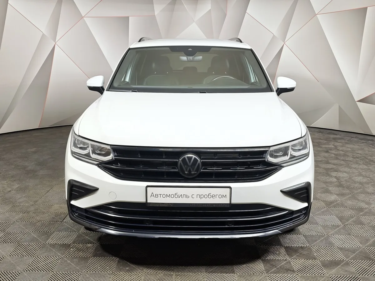 Volkswagen Tiguan 1.4 TSI BlueMotion DSG (150 л.с.) Белый в АВИЛОН. Слайд №7