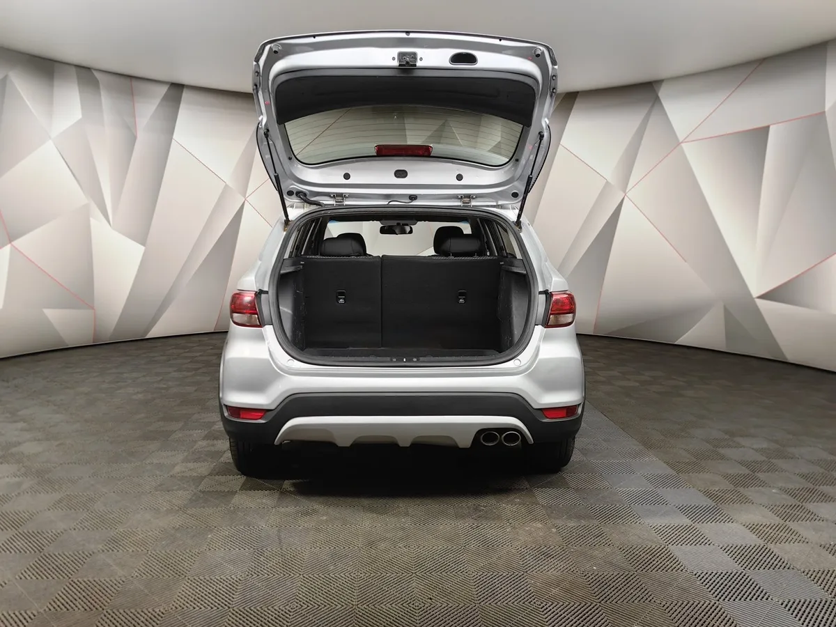 Kia Rio X-Line 1.6 AT (123 л.с.) Luxe Серый в АВИЛОН. Слайд №12