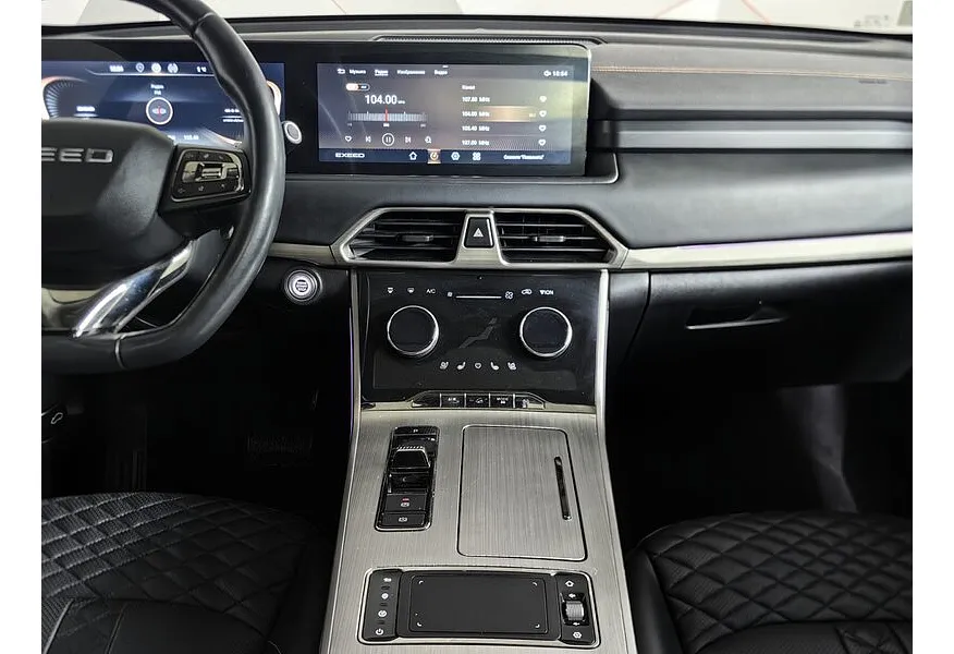 EXEED TXL 1.6 TGDI DCT7 AWD (186 л.с.) Серый в АВИЛОН. Слайд №14