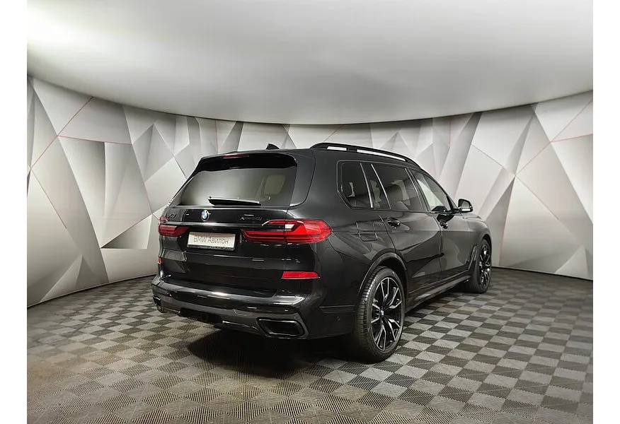 АВИЛОН - BMW X7 4.4 xDrive Steptronic (462 л.с.) Черный - slide 0