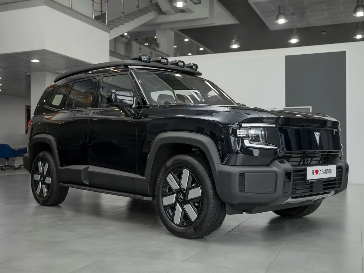 Deepal G318 1.5h AT 4WD (439 л.с.) Техно Черный в АВИЛОН. Слайд №2