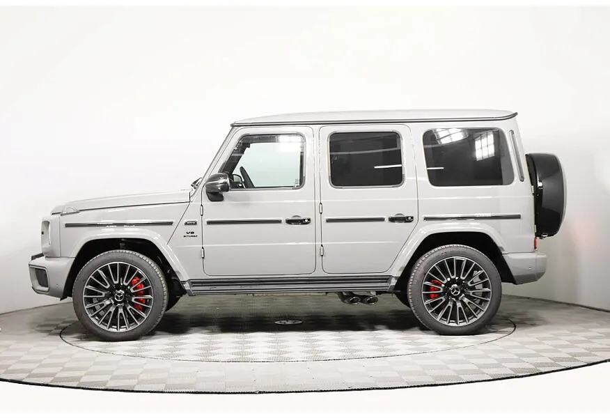 Mercedes-Benz G-Класс G 63 AMG Speedshift 4Matic (585 л.с.) Серый в АВИЛОН. Слайд №2