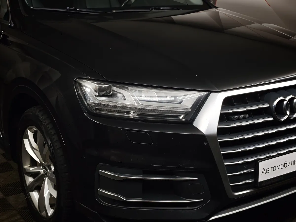 Audi Q7 3.0 TDI Tiptronic quattro (249 л.с.) Черный в АВИЛОН. Слайд №9