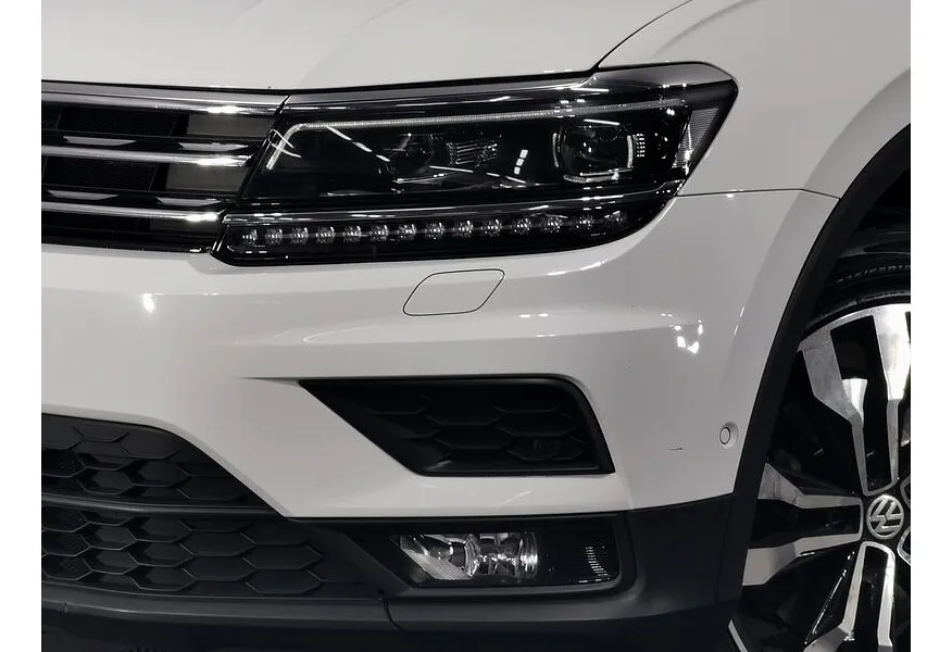 Volkswagen Tiguan 1.4 TSI 4Motion DSG (150 л.с.) Highline Белый в АВИЛОН. Слайд №10