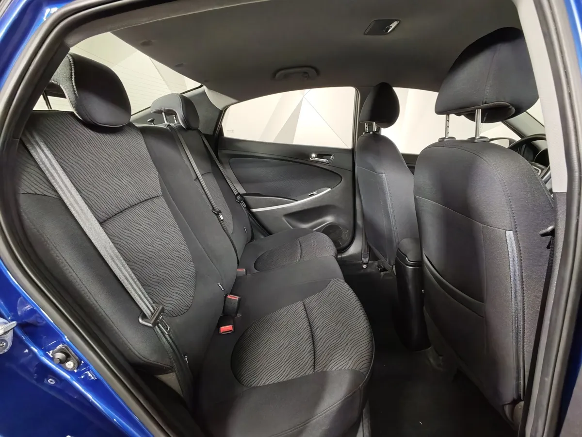 Hyundai Solaris 1.6 AT (123 л.с.) Comfort Синий в АВИЛОН. Слайд №14