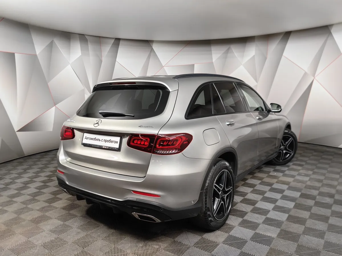 Mercedes-Benz GLC 300 9G-TRONIC 4MATIC (249 л.с.) Sport Plus (Локальная сборка) Серебристый в АВИЛОН. Слайд №2
