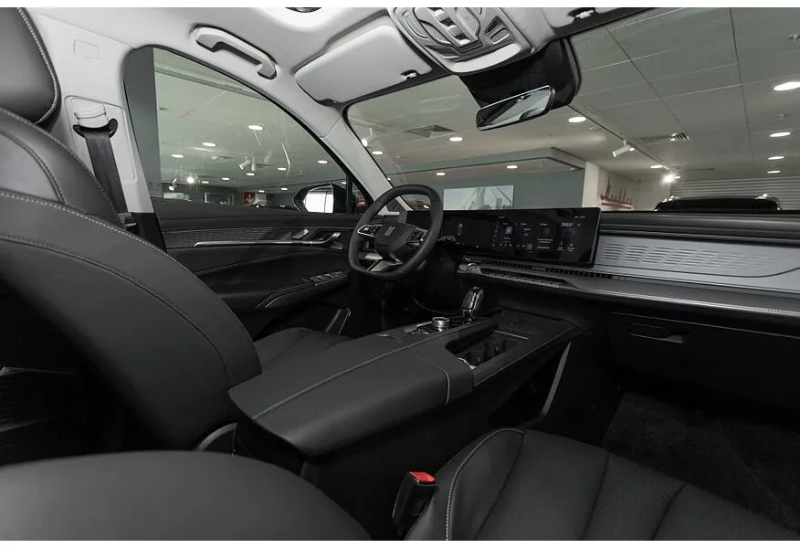 Москвич М90 2.0 ATT 4WD (200 л.с.) Ультимейт Белый в АВИЛОН. Слайд №4