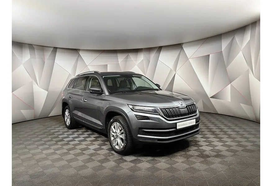 Skoda Kodiaq 2.0 TDI DSG 4X4 (150 л.с.) Серый в АВИЛОН. Слайд №3
