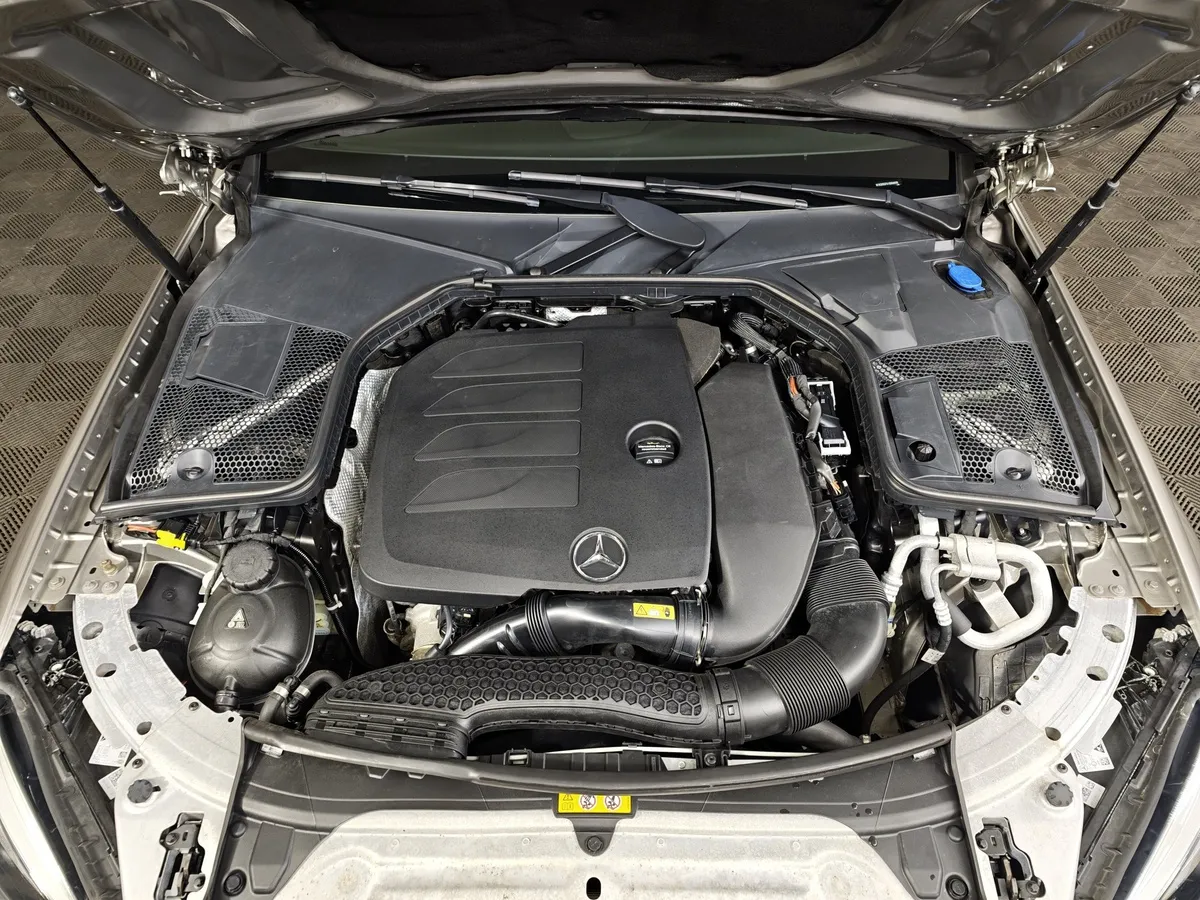 Mercedes-Benz C-Класс C 180 9G-TRONIC (150 л.с.) Sport Серый в АВИЛОН. Слайд №11