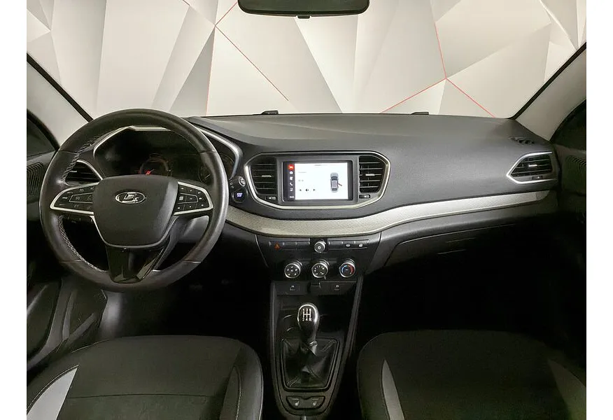 ВАЗ (Lada) Vesta 1.6 MT (106 л.с.) Белый в АВИЛОН. Слайд №14