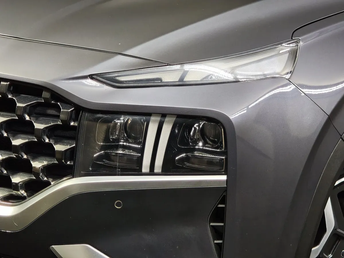 Hyundai Santa Fe 3.5 AWD 8AT (249 л.с.) High-Tech Exclusive (7 мест) Синий в АВИЛОН. Слайд №10