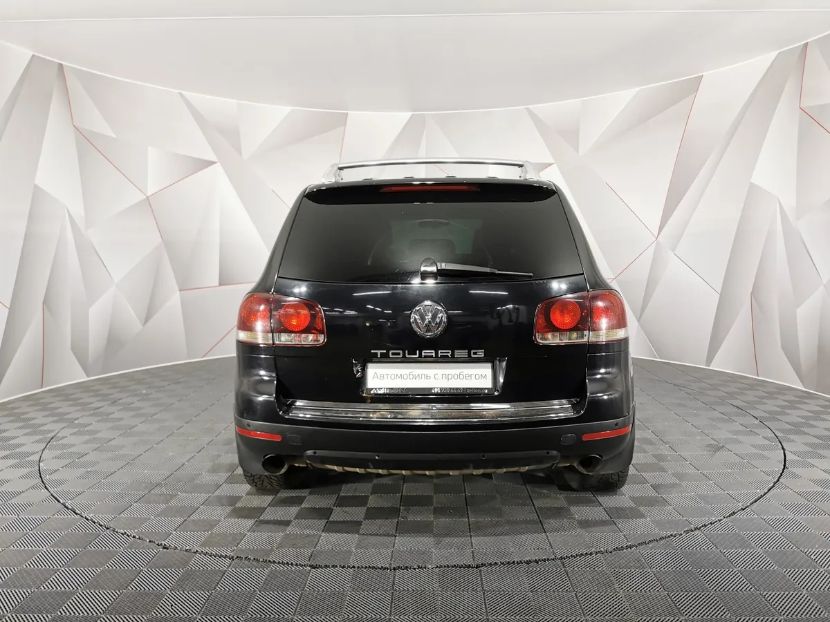 Volkswagen Touareg 3.2 Tiptronic (241 л.с.) Черный в АВИЛОН. Слайд №8
