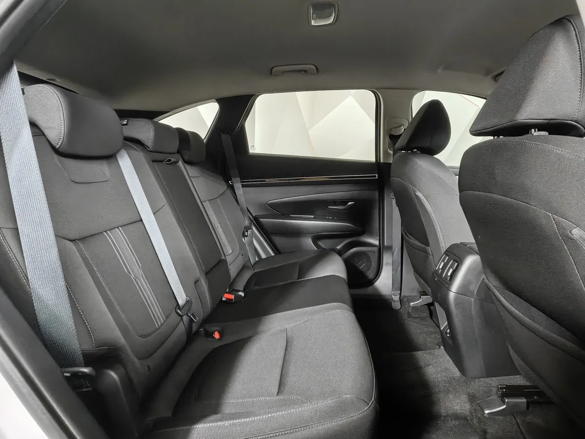 Hyundai Tucson D2.0 Smartstream 8AT 4WD (186 л.с.) N Line Lifestyle Белый в АВИЛОН. Слайд №16