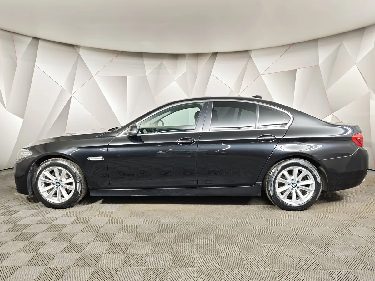 BMW 5 серия 520d Steptronic (190 л.с.) Черный в АВИЛОН. Слайд №5