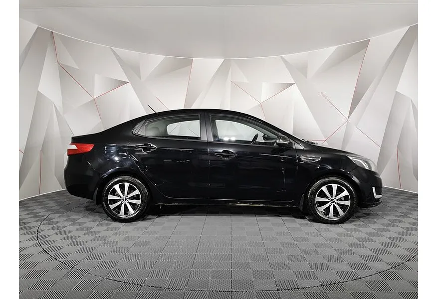 АВИЛОН - Kia Rio 1.6 AT (123 л.с.) Черный - slide 3