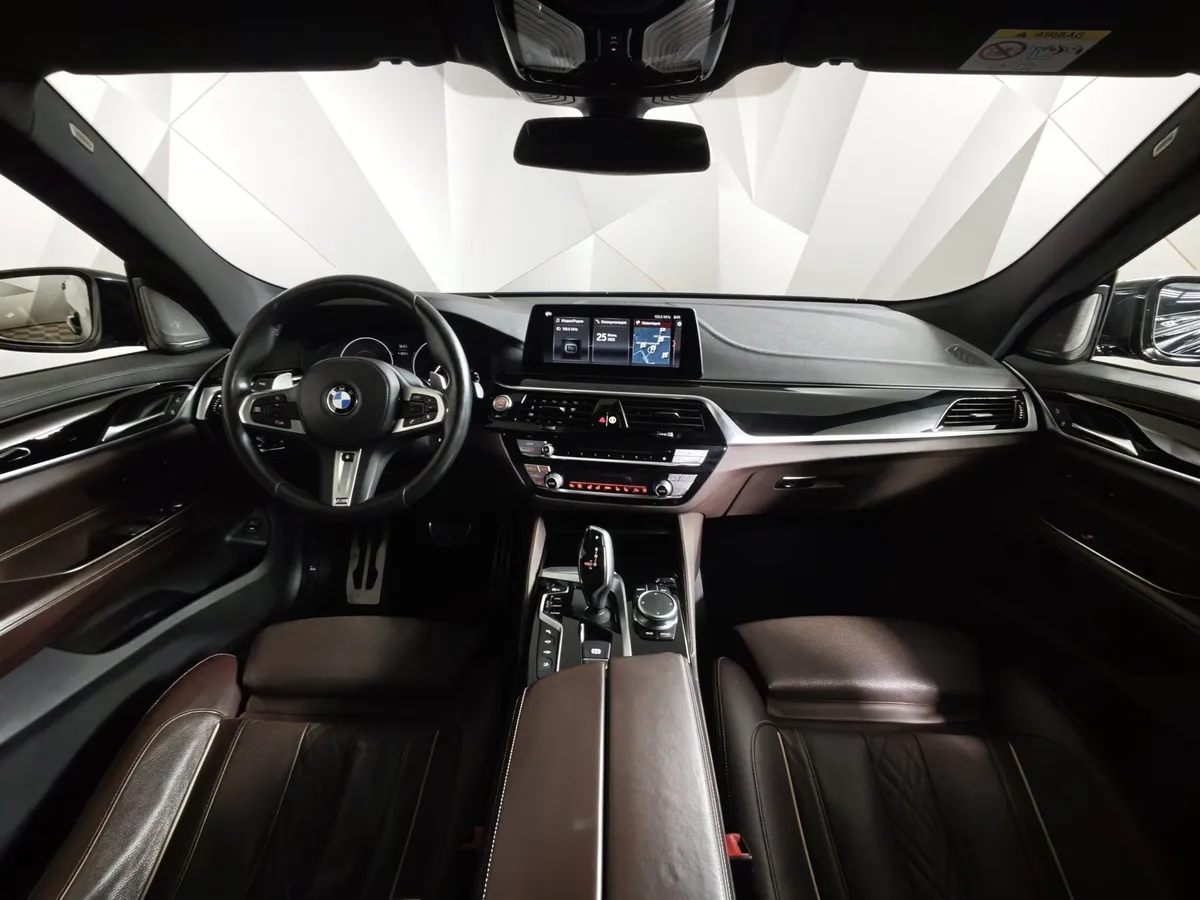 BMW 6 серия 640i xDrive Steptronic (340 л.с.) Черный в АВИЛОН. Слайд №11