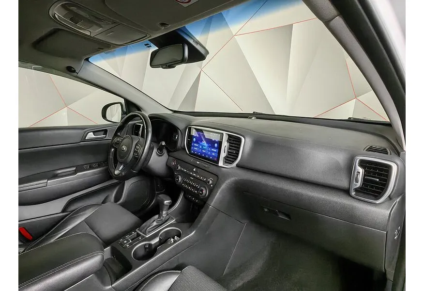 Kia Sportage 2.0 AT 4WD (150 л.с.) Luxe Белый в АВИЛОН. Слайд №13