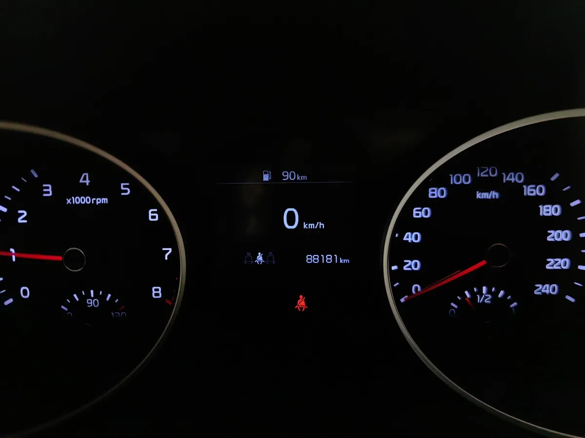 Kia Ceed 1.6 MPI MT (130 л.с.) Comfort Черный в АВИЛОН. Слайд №18