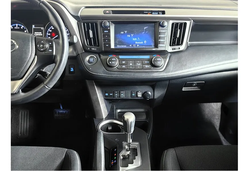 Toyota RAV4 2.0 CVT AWD (146 л.с.) Классик Коричневый в АВИЛОН. Слайд №15