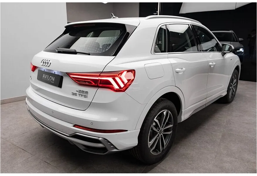 LIVE. Слайд №5