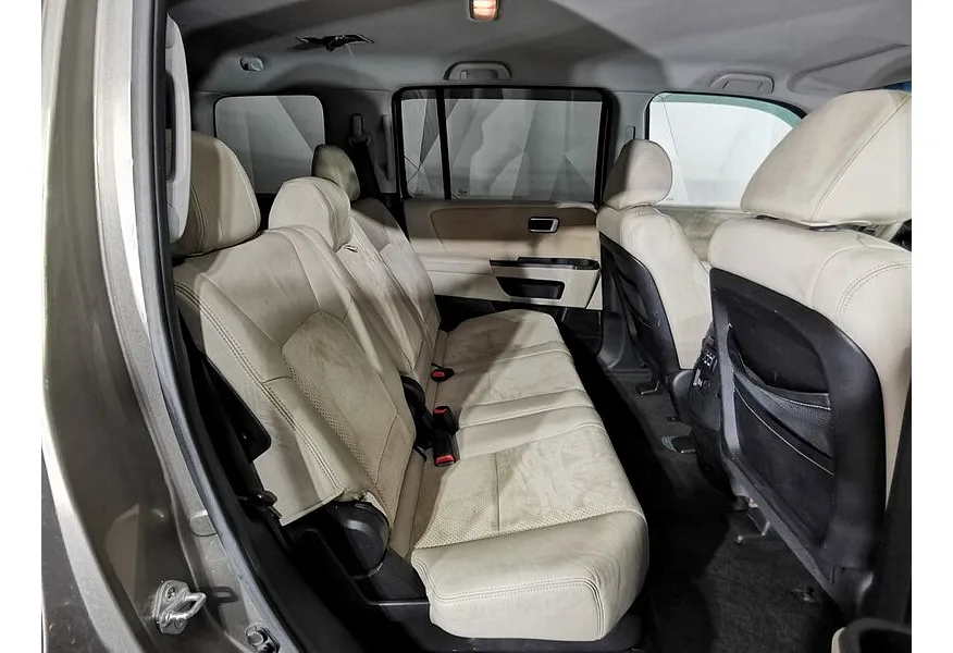 Honda Pilot 3.5 AT 4WD (257 л.с.) Золотой в АВИЛОН. Слайд №17