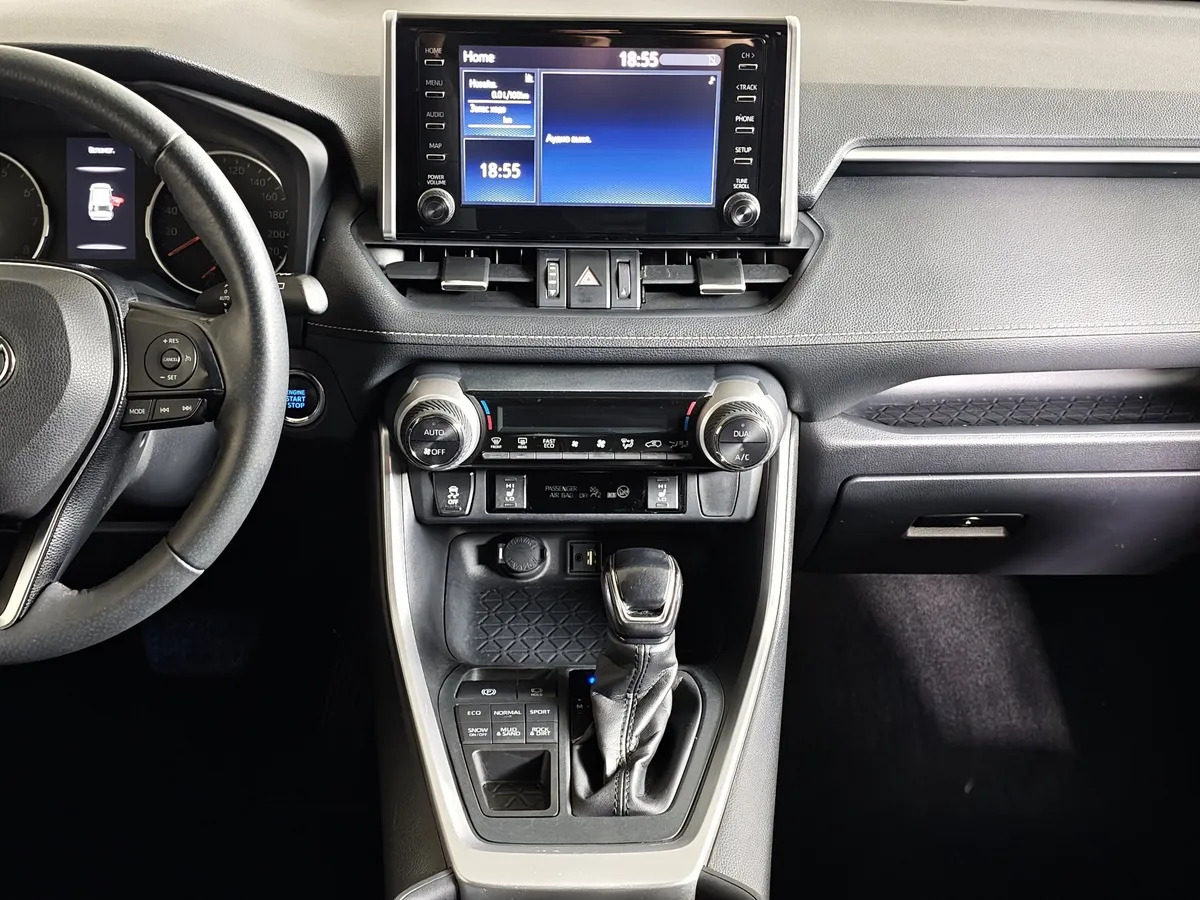 Toyota RAV4 2.0i CVT AWD (149 л.с.) Люкс Черный в АВИЛОН. Слайд №15
