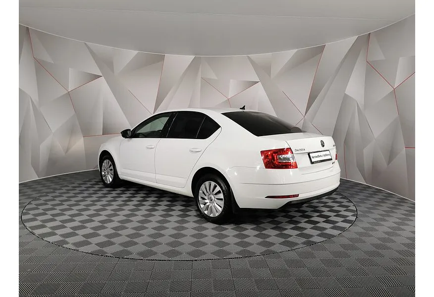 АВИЛОН - Skoda Octavia 1.4 TSI DSG (150 л.с.) Ambition Белый - slide 4