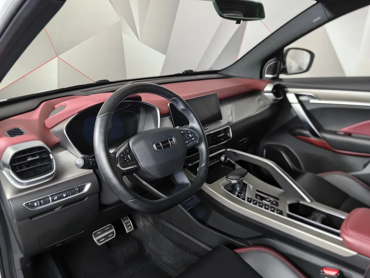 Geely Coolray 1.5T 7DCT 2WD (150 л.с.) Flagship Белый в АВИЛОН. Слайд №19