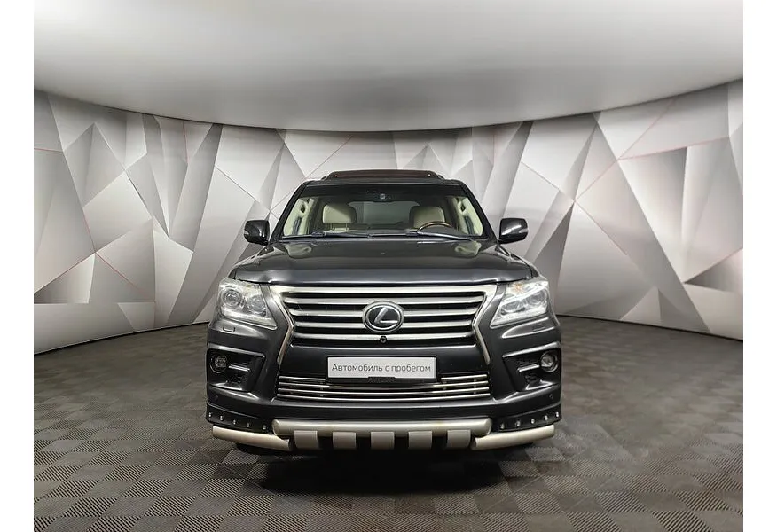 Lexus LX 570 AT (367 л.с.) Черный в АВИЛОН. Слайд №7