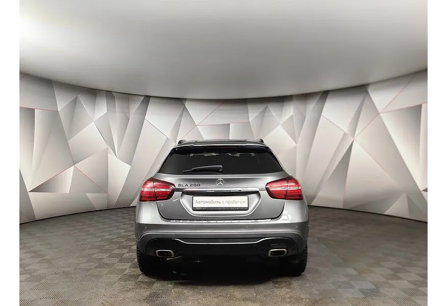 Mercedes-Benz GLA 200 7G-DCT (150 л.с.) Особая серия Серый в АВИЛОН. Слайд №8