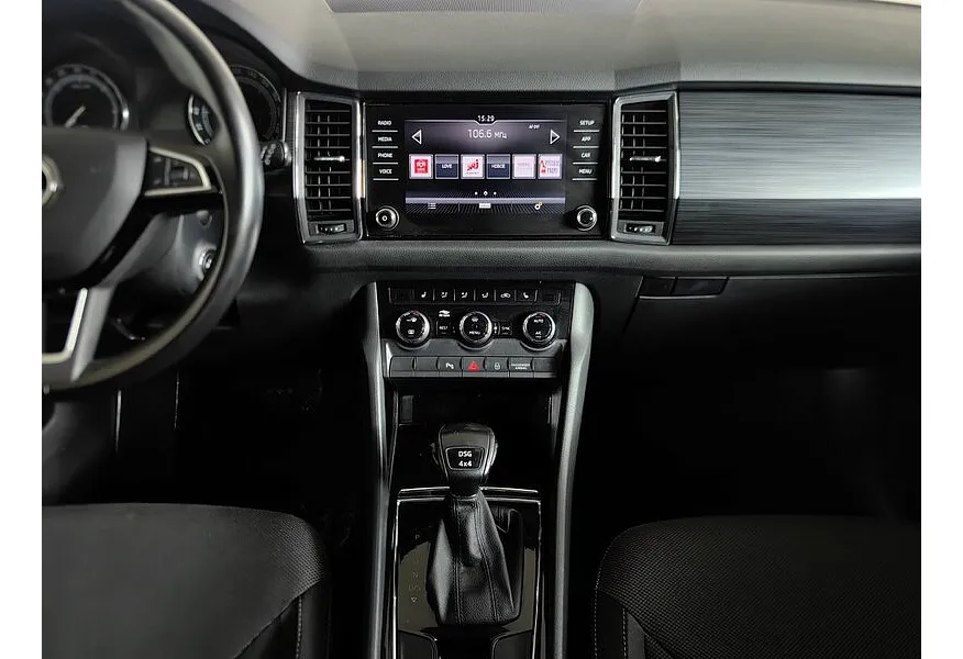 АВИЛОН - Skoda Kodiaq 2.0 TDI DSG 4X4 (150 л.с.) Черный - slide 12