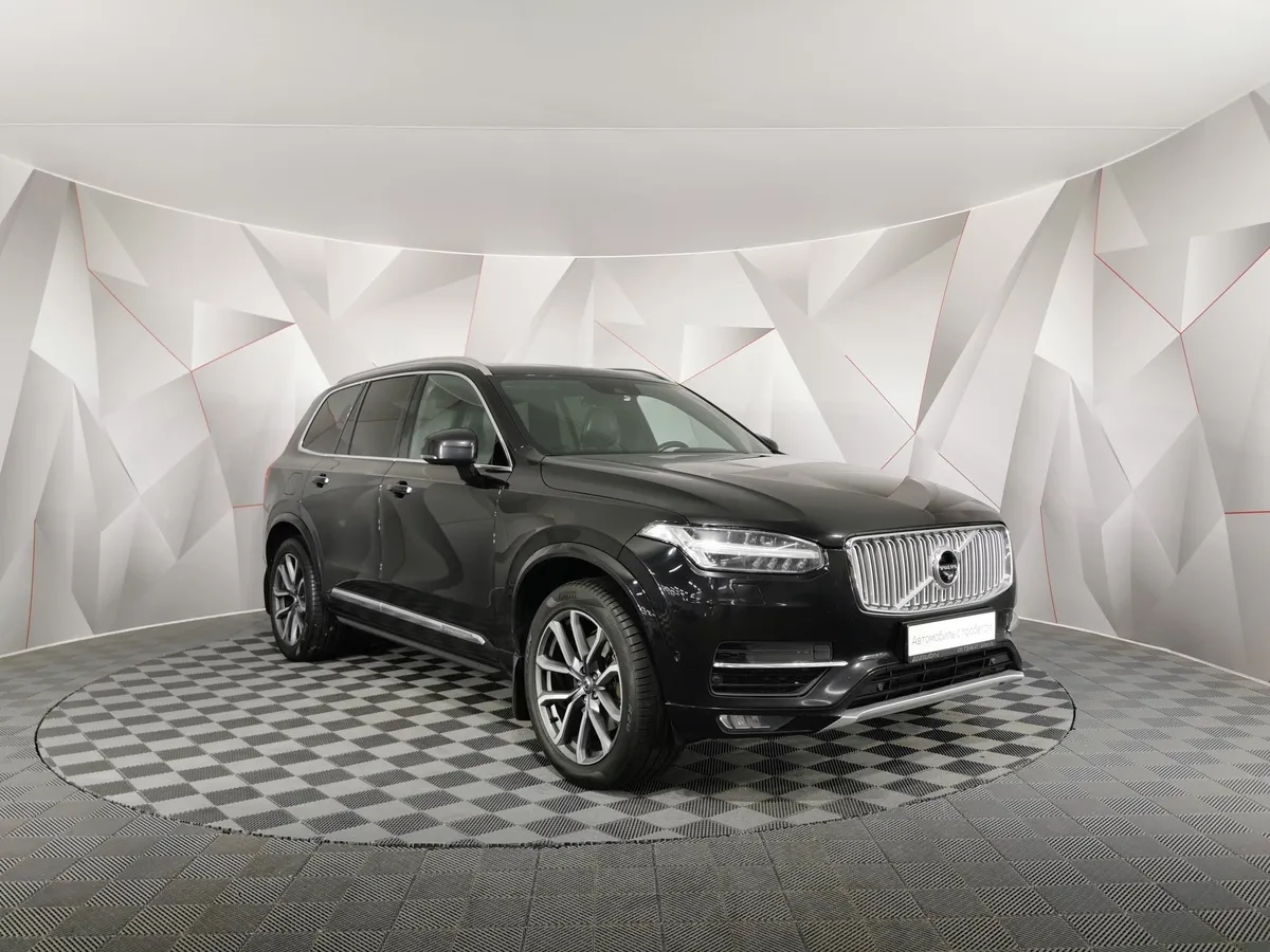 Volvo XC90 2.0 D5 Drive-E AT AWD (235 л.с.) Inscription Черный в АВИЛОН. Слайд №3