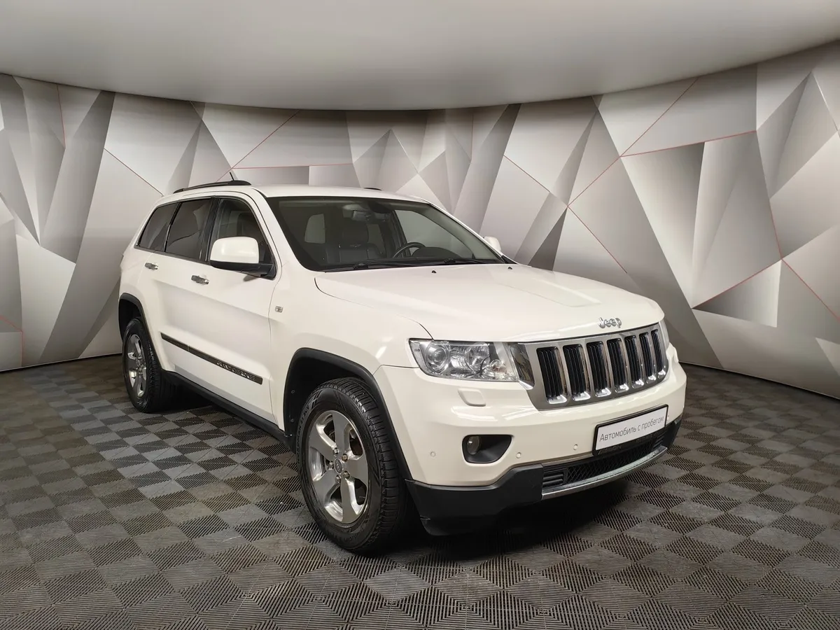 Jeep Grand Cherokee 3.0 TD AT (241 л.с.) Белый в АВИЛОН. Слайд №3