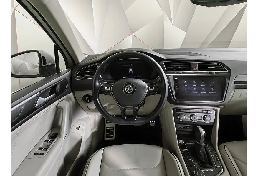 АВИЛОН - Volkswagen Tiguan 2.0 TSI 4Motion DSG (220 л.с.) Sportline Белый - slide 13