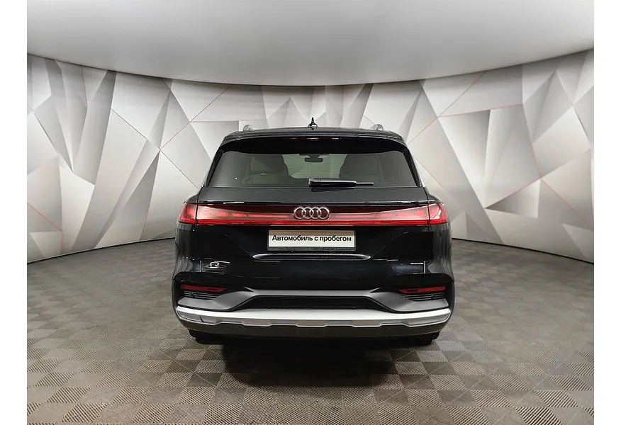 Audi Q6 2.5 TFSI S-tronic quattro (299 л.с.) Roadjet Cloud Type Feather Forest Suit Черный в АВИЛОН. Слайд №8