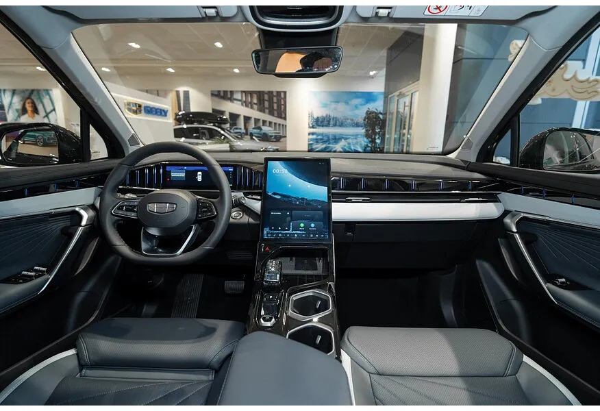 Geely Atlas 2.0T 7DCT 4WD (200 л.с.) Flagship Sport Зеленый в АВИЛОН. Слайд №8