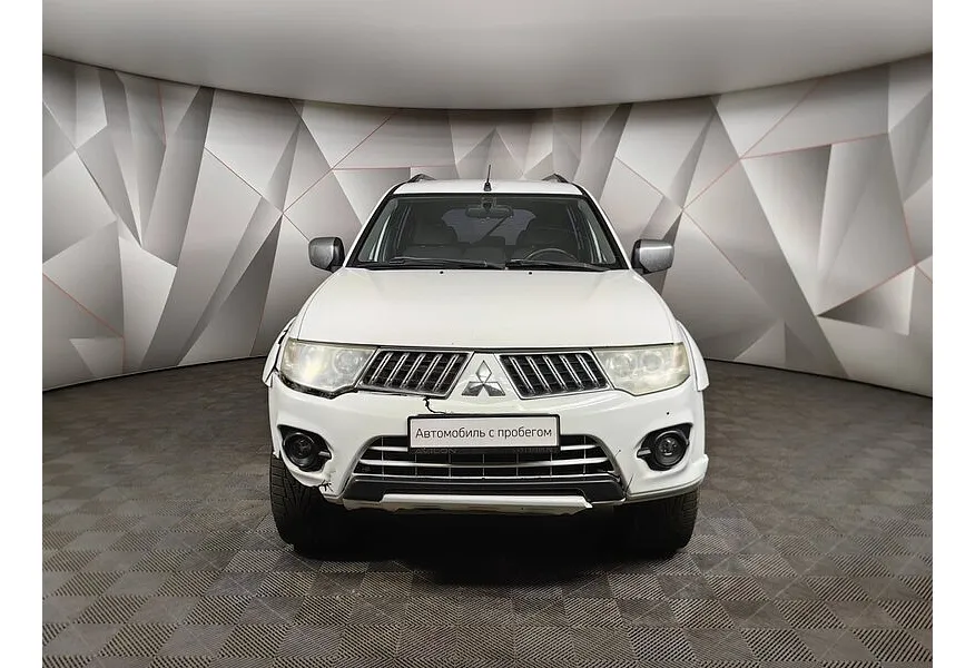 Mitsubishi Pajero Sport 2.5 DI-D AT AWD (178 л.с.) Белый в АВИЛОН. Слайд №7
