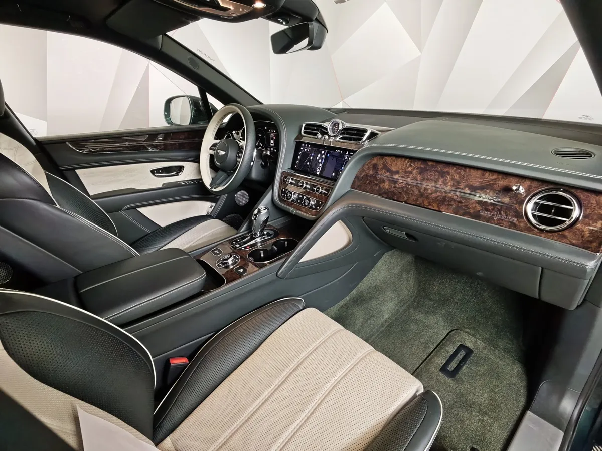 Bentley Bentayga 4.0 AT AWD (550 л.с.) Azure First Edition Комбинированный в АВИЛОН. Слайд №13