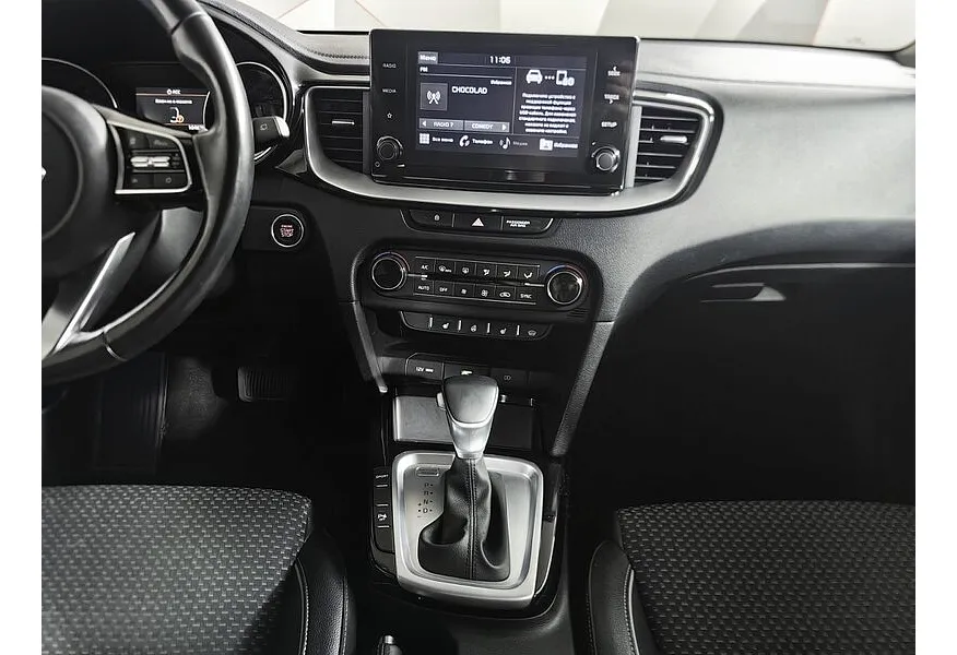 АВИЛОН - Kia Ceed 1.6 MPI AT (128 л.с.) Luxe Черный - slide 9