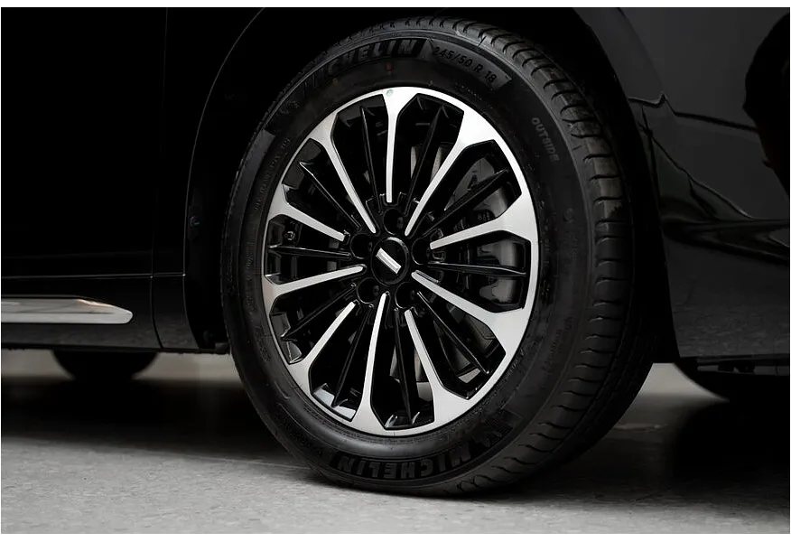 WEY 80 1.5T PHEV AT 4WD (487 л.с.) Premium Черный в АВИЛОН. Слайд №14