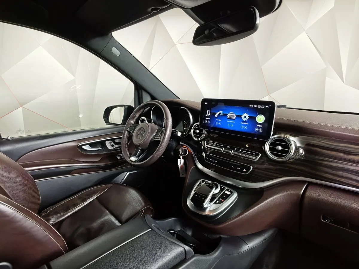Mercedes-Benz V-Класс V 250 d AT L2 4x4 (190 л.с.) Exclusive Черный в АВИЛОН. Слайд №13