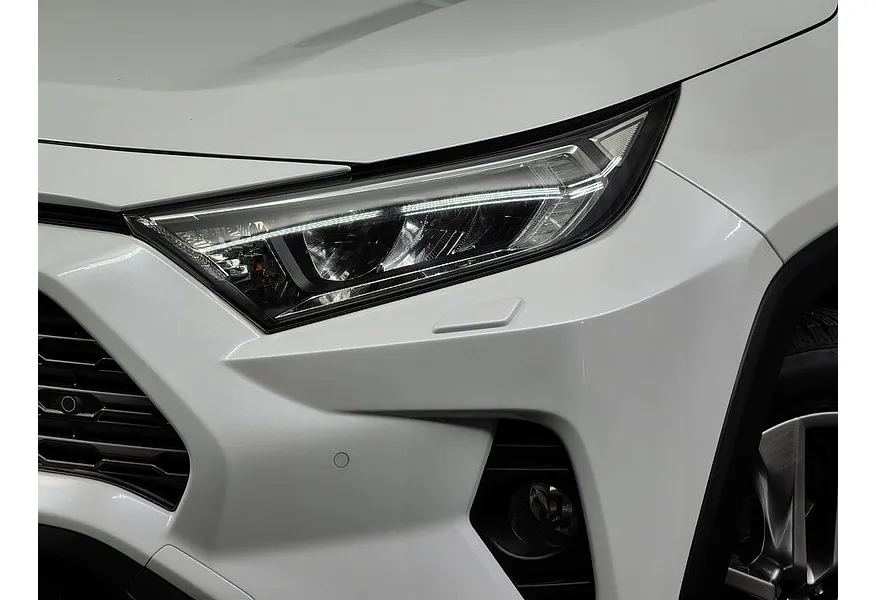 Toyota RAV4 2.0i CVT AWD (149 л.с.) Люкс Белый в АВИЛОН. Слайд №10