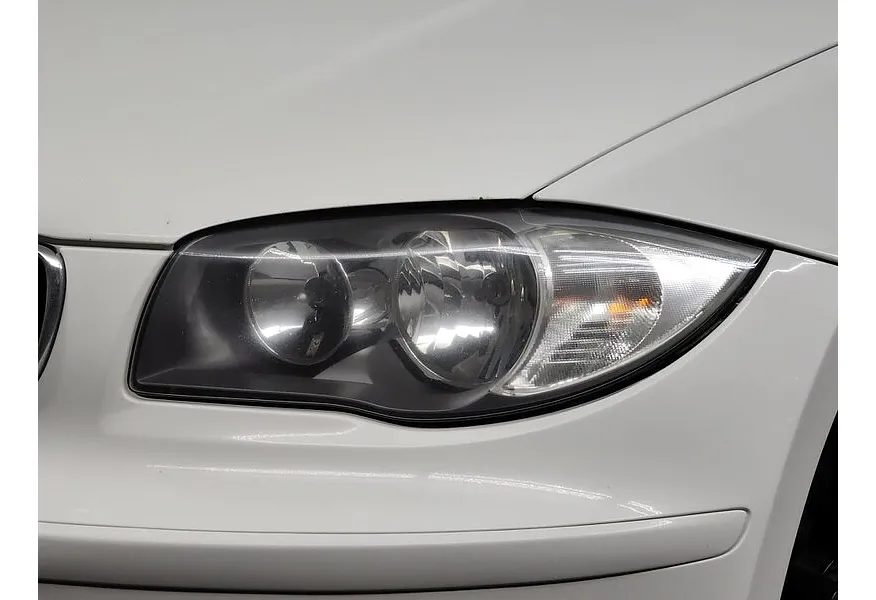 BMW 1 серия 118i AT (136 л.с.) Белый в АВИЛОН. Слайд №8