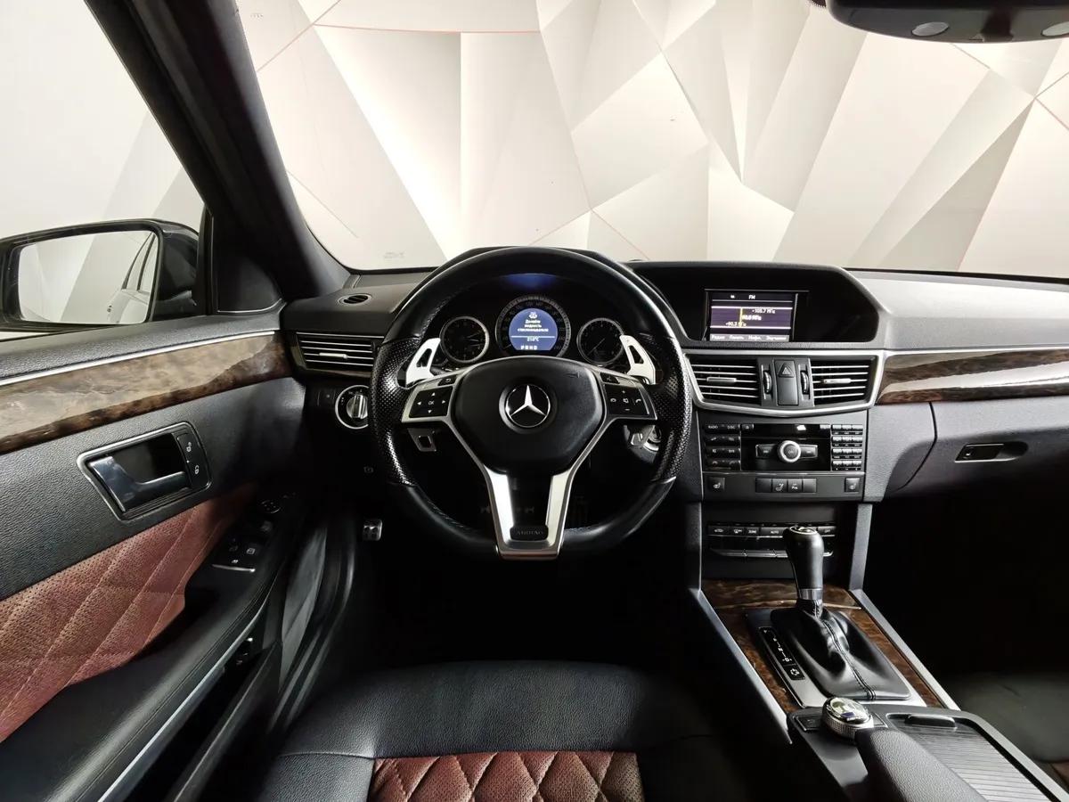 Mercedes-Benz E-Класс E 200 T CGI BlueEfficiency AT (184 л.с.) Черный в АВИЛОН. Слайд №20