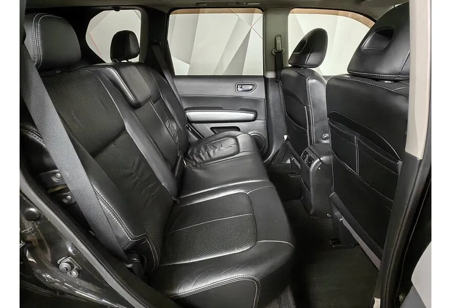 LIVE. Слайд №8